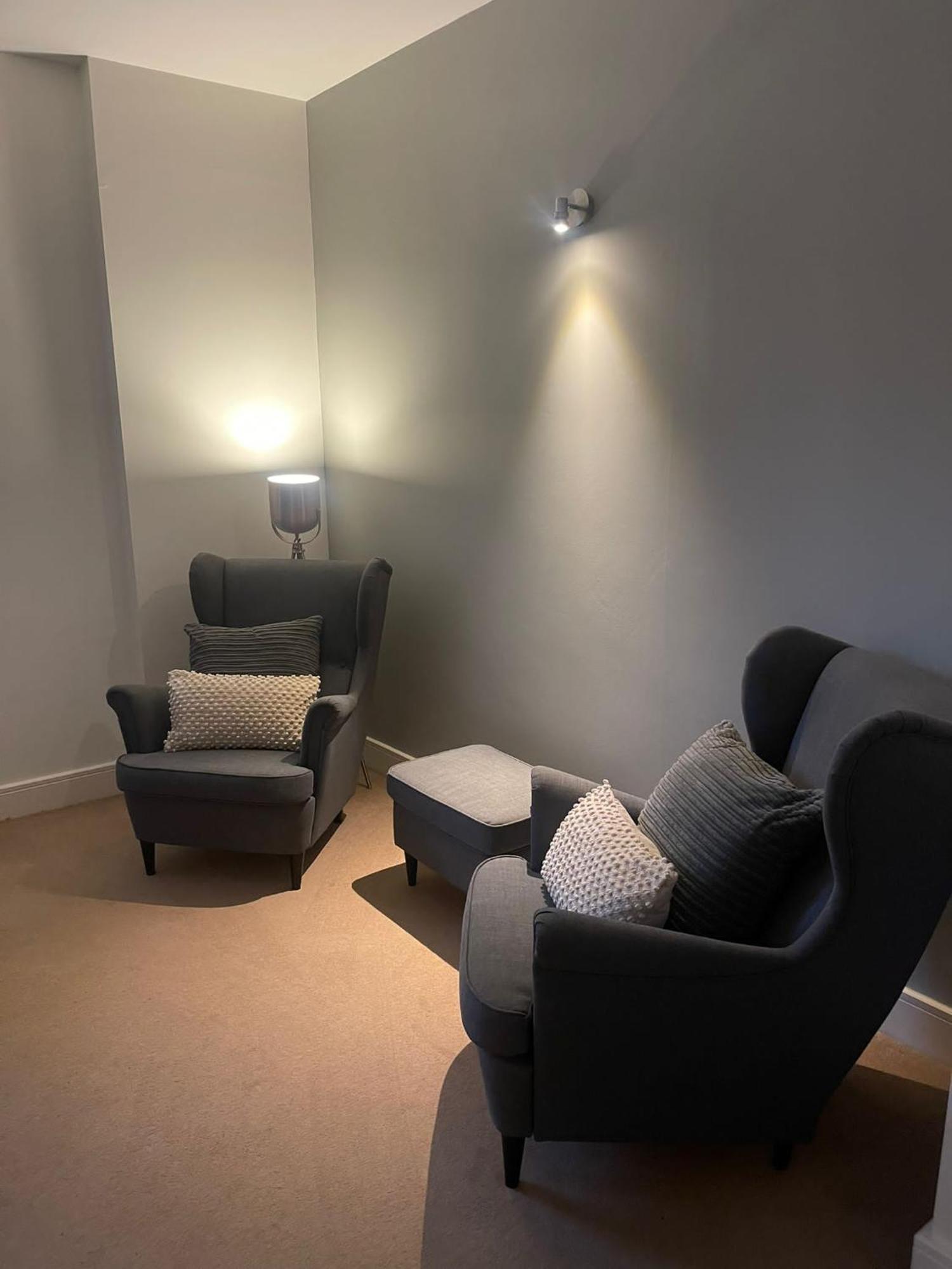 #St Georges Court By Derbnb, Spacious 2 Bedroom Apartments, Free Parking, Wi-Fi, Netflix & Within Walking Distance Of The City Centre Derby Exteriér fotografie