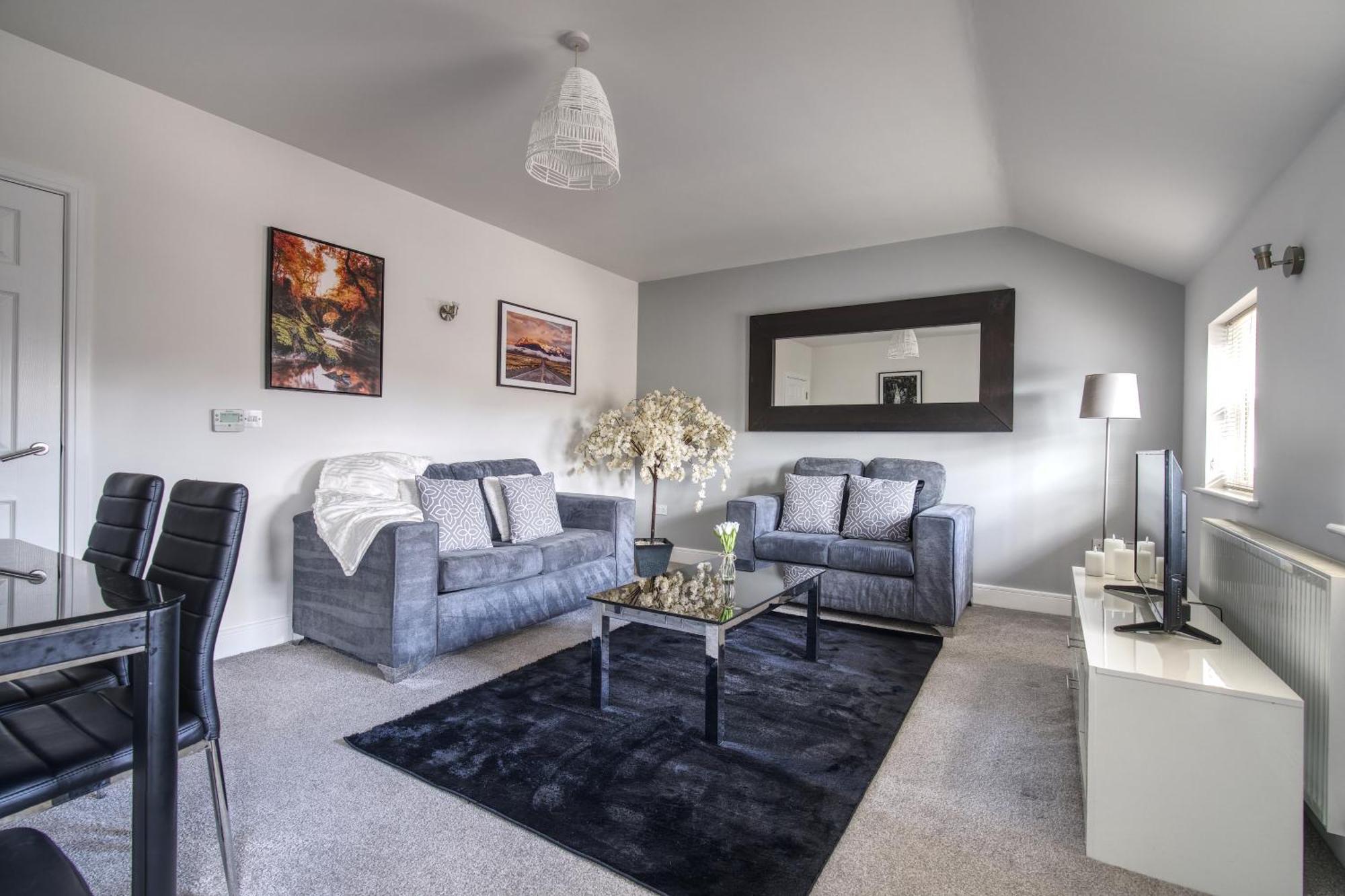 #St Georges Court By Derbnb, Spacious 2 Bedroom Apartments, Free Parking, Wi-Fi, Netflix & Within Walking Distance Of The City Centre Derby Exteriér fotografie